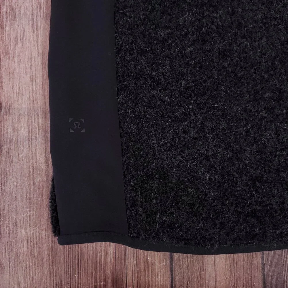 Lululemon Tundra Trek Vest Mens Small Wool Blend Sherpa Fleece Heathered Black - Picture 10 of 13